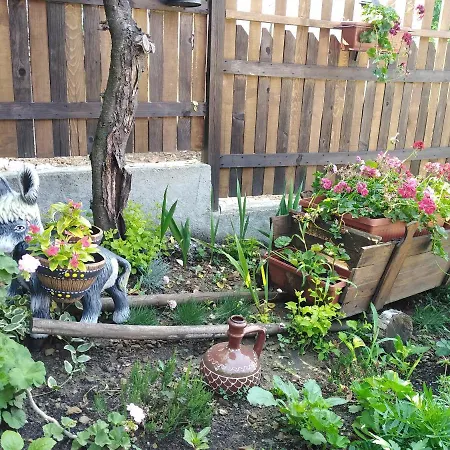 уют с. * Zheravna